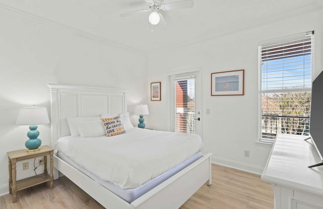 Coral By Avantstay Gorgeous Three Story Home w/ Two Balconies - Foto 28