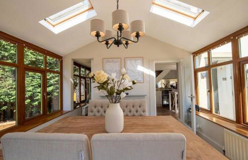 Rainbow Cottage Spacious Detached Home, Hot Tub, Sleeps 7 - Foto 24