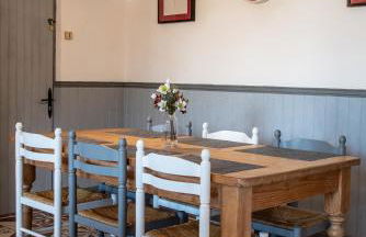 Lavender House - Traditional & charming stone home - Foto 4