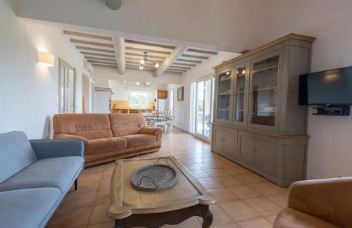 Le Mas du Miel d'Or, 12 pers, au coeur du Luberon, air-conditionné, piscine, propriété de 5000 m2 - Foto 3