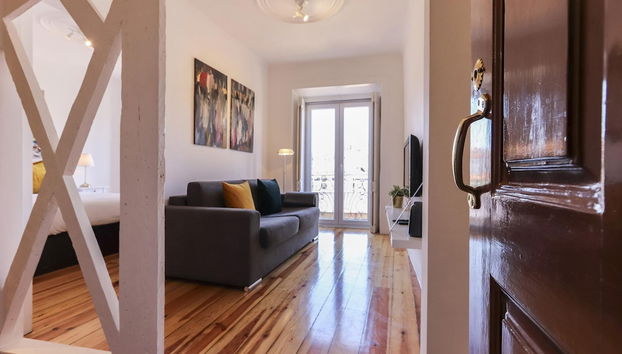 Typical Mouraria by Homing - Photo 4, Chambre