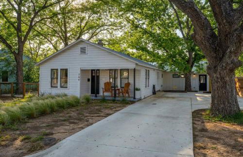 Petit Paradis Studio with hot tub - Photo 48