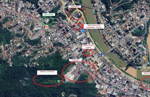 Estúdio Maravilhoso no Centro de Blumenau a 8min a Pé da Vila Germânica Oktoberfest - Foto 4