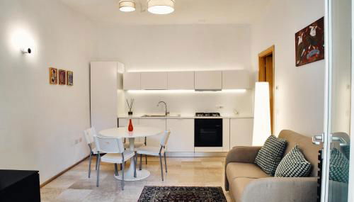 Dormi da noi - Photo 2