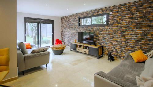 Awesome Home In Suze La Rousse - Foto 4