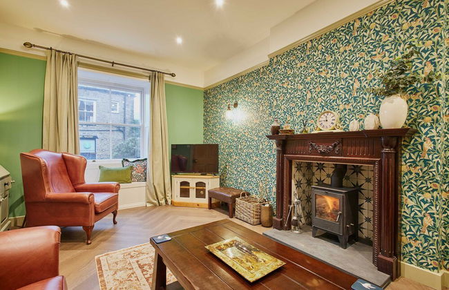 Host Stay Temple Terrace - Photo 3