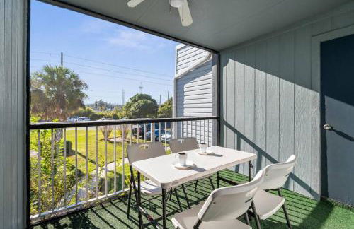 Cozy Apt with Pool, Hot Tub, Golf, Near Downtown - Foto 23