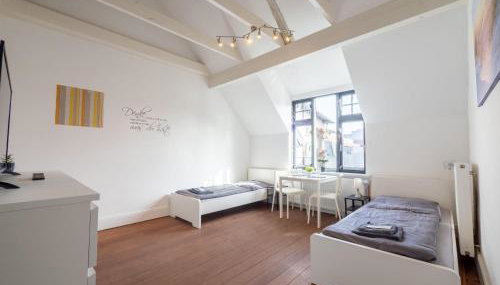 Große Monteurwohnung in Villa – 4 Zimmer, WLAN, TV, Küche – Ahrensburg Nähe Hamburg - OD06b - Foto 5