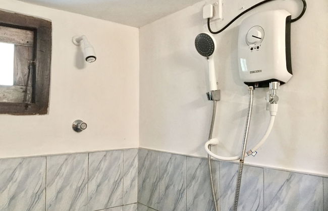 Sana Guest - Photo 19