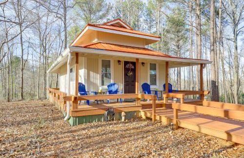 Forest-View Gem in Grantville with Wraparound Deck - Foto 1