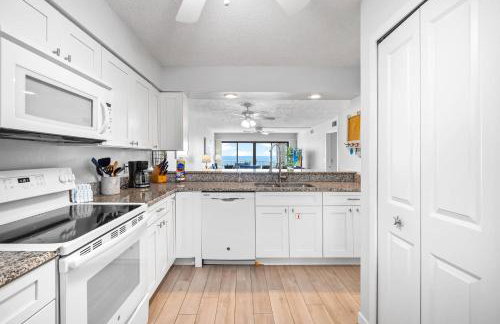 Sandcastles - Cocoa Beach Oceanfront Condos with Heated Pool Tennis Pet-Friendly - Foto 17