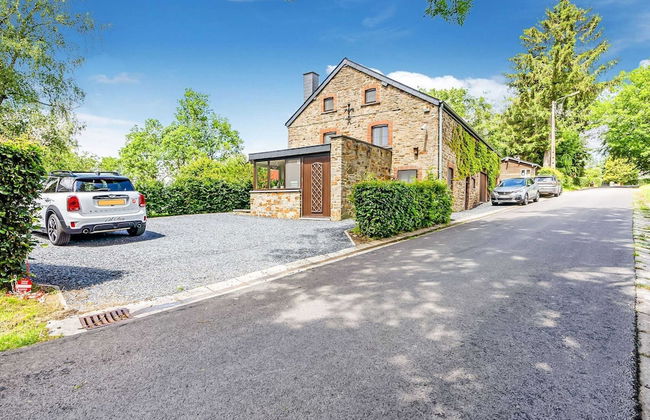 Plush Villa in La Roche-en-ardenne With Swimming Pool - Photo 36