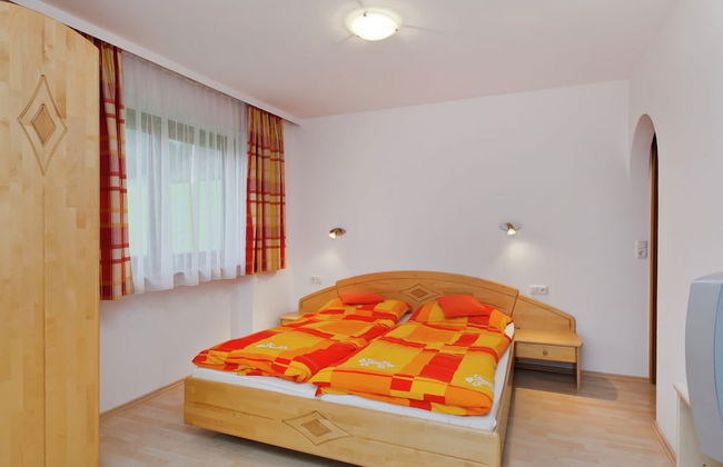 Beautiful Apartment With Large, Sunny Balcony - Foto 6