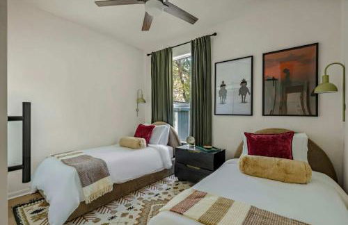 The Backyard Collective 6BR 2 Homes Pool & More - Foto 57