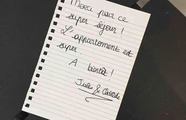 Le silence des toits / Silence under the roofs - Photo 38