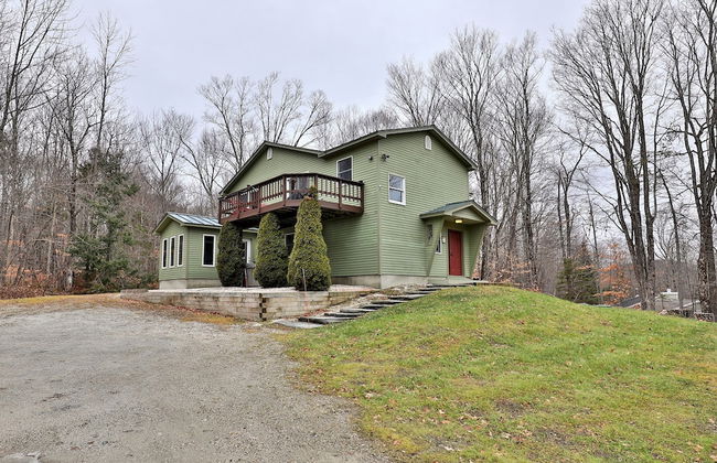 The Tanglewood Lodge: Amazing Ski Home For Groups. Hot Tub. Close To Killington Resort! 4 Bedroom Home - Photo 36