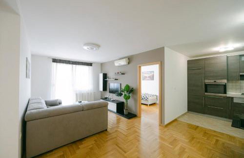 Ladenta apartman*** - Foto 26