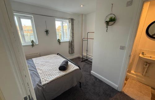 ResiLets - Berwick House - Large 4 Bed Townhouse - Contractor stays - Foto 25