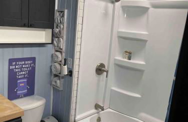 Wet Feet Retreat Lake House with Boat Rental - Foto 17