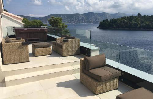 High View-A Seaside Villa With Huge Jacuzzi - Foto 15