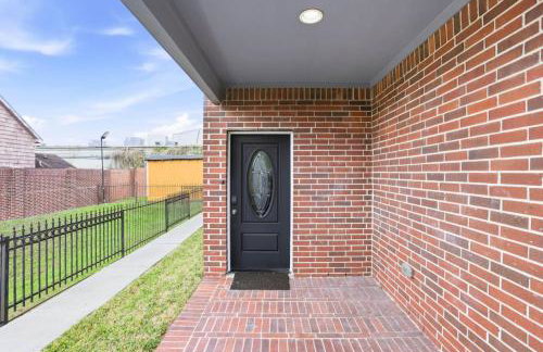 O18A Spacious 3BR Sleeps 10 Two Living Areas Houston - Foto 38