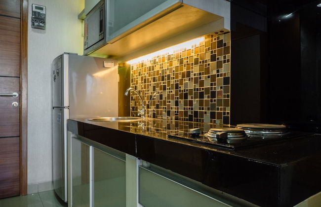 Luxurious 1BR At Dago Suites Apartment - Foto 14