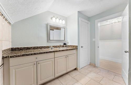 Cozy cottage in the heart of Kemah close to the boardwalk and bay - Foto 21