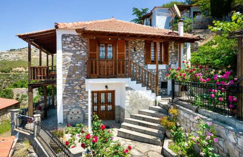 Etherio House - Photo 1