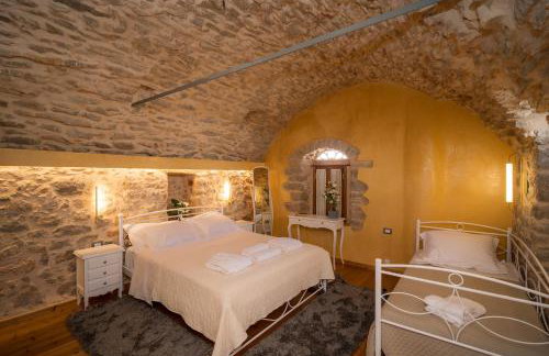 Mills Residence - Photo 3