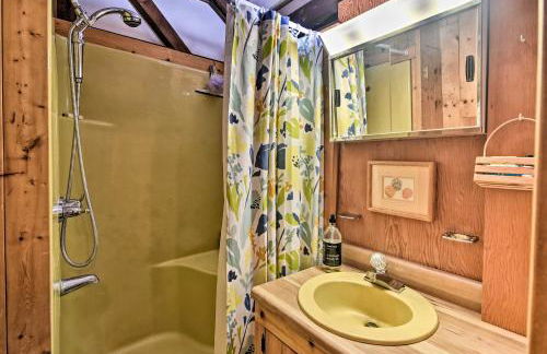 6 Mi to Grandfather Mtn Lake Cottage with Deck - Foto 13