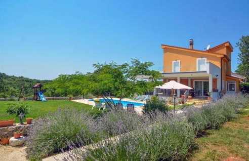 Gorgeous Home In Kanfanar With Wifi - Photo 28