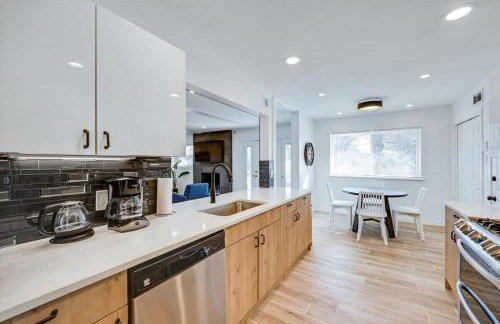 Stunning Dallas Home w Beautiful Yard Big Groups - Foto 14