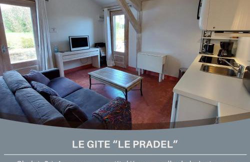 La Belle Epoque Sansac de Marmiesse - 4 Gites de 2 à 6 personnes - Petit Dej - 15 minutes d'Aurillac - Cantal - Foto 15