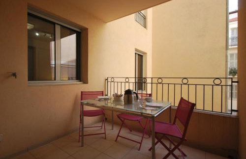 Le Vieux Port Apartments - Photo 38