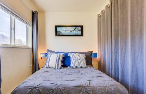 Ocean Front Duplex with Views! Dog Friendly -Surfside Cottage North - Foto 14