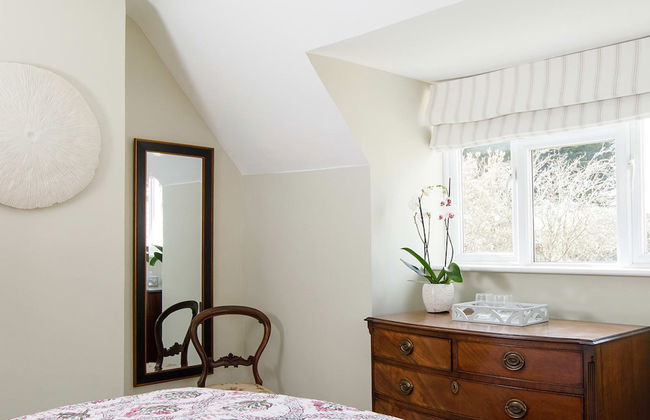 Newly Renovated Cottage 150m From Waterfront - Photo 27