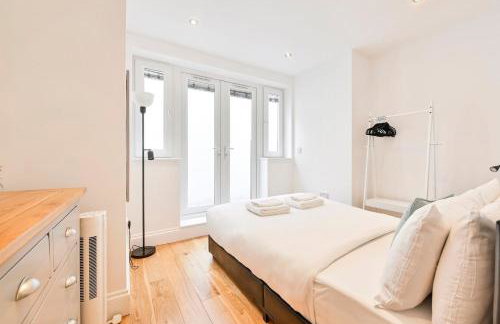 GuestReady - Contemporary home in Chiswick - Foto 7