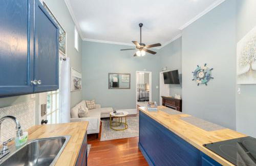 Martin B- historic district apt with pool - Foto 5