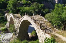 Estia Tsialiki - Foto 29