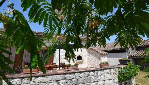 La Grange à Dondas pour 6 personnes - Foto 3, Garden, Garden view