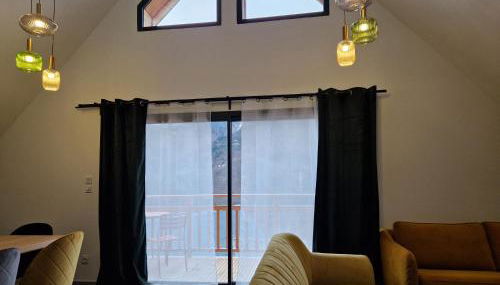 Chalet Coté Cour à 10 min de la Station - Foto 3