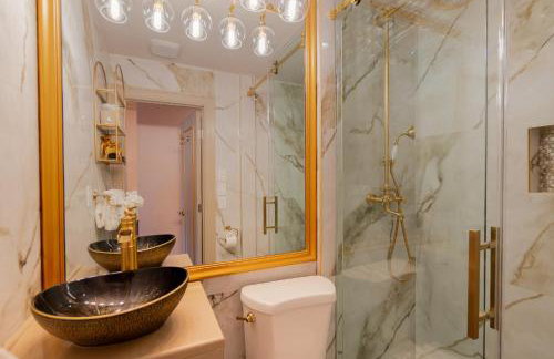 Hemingway Suites at Palm Beach Hotel Island - Photo 15