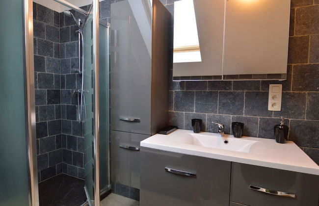 Modern Holiday Home in Senzeille With Garden - Foto 19