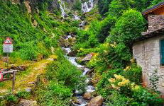 ALLA CASCATA in centro Branzi self check-in parcheggio gratuito coperto - Foto 10