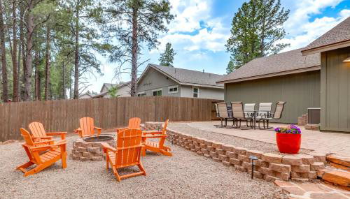 Walk to Flagstaff Urban Trails System Cozy Home - Foto 3