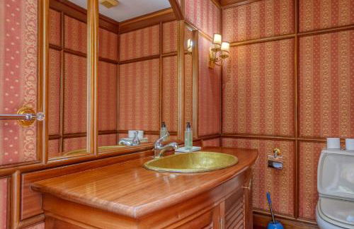 Casa das Bromélias, a Home in Madeira - Foto 27