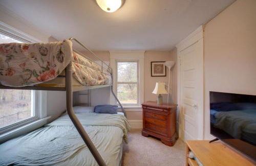 Yard, Fire Pit and Trails! Pet-Friendly Akron Home - Photo 20