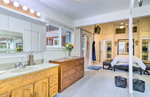 Wine Country Retreat at Private Creekside House! - Foto 16