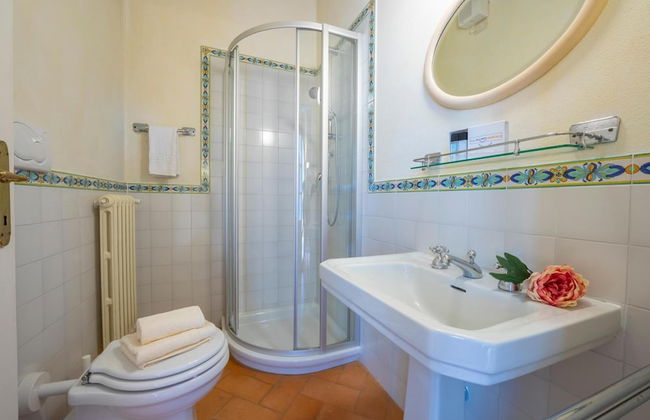 Villa Faccioli Limone With Shared Pool - Foto 18