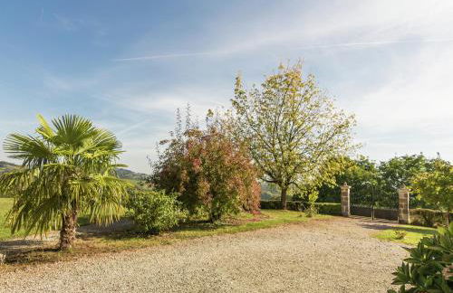 Historic Tower Home in Brignac - Foto 20